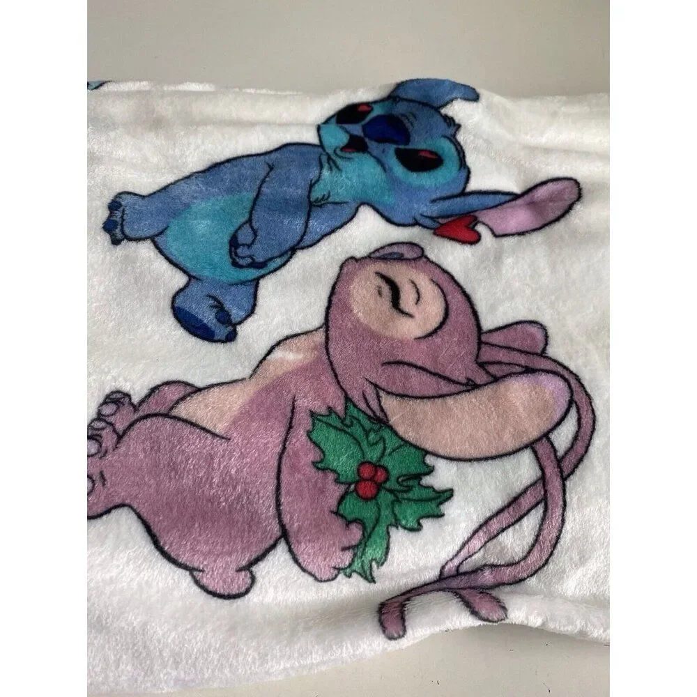 Disney Stitch & Angel Mistletoe Christmas Lights Soft Throw Blanket 50 X 70” NEW